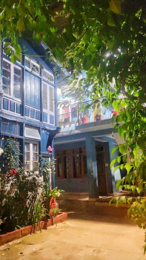 The Prasher Lodge Mall Road Manali Buitenkant foto